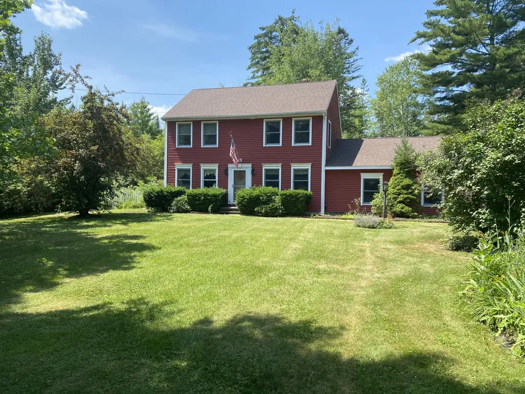 125 Yankee Avenue Bangor ME 04401