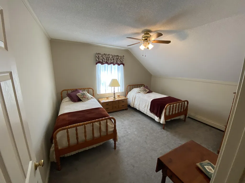 125 Yankee Avenue Bangor ME 04401