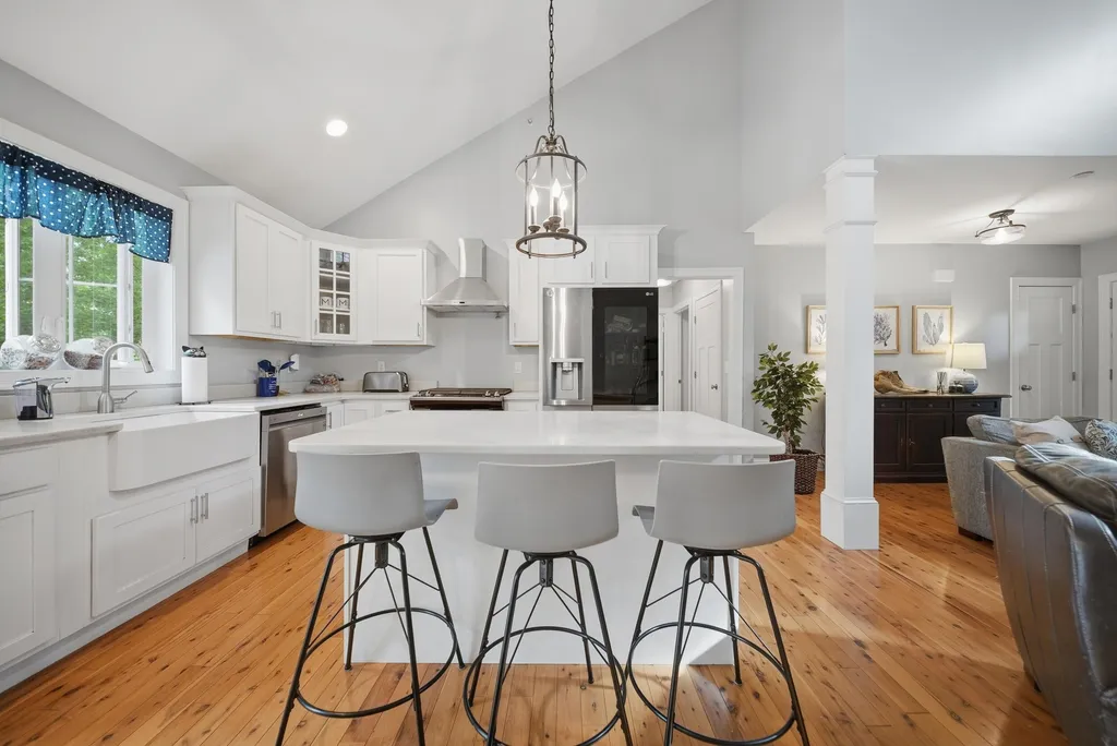 39 Crediford Road Wells ME 04090