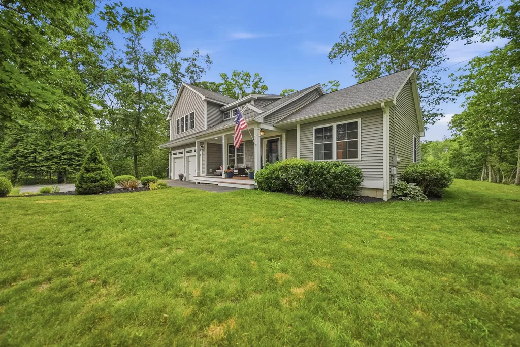 39 Crediford Road Wells ME 04090