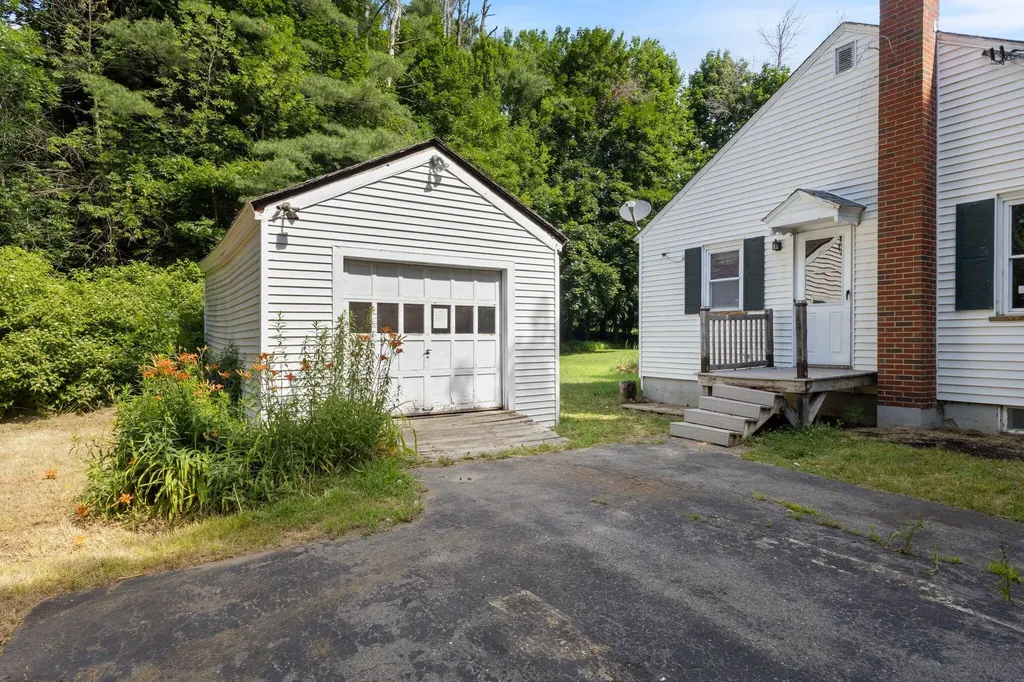 72 First Rangeway Waterville ME 04901