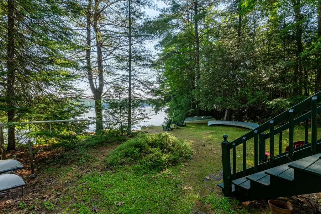 82 Shore Lane Norway ME 04268