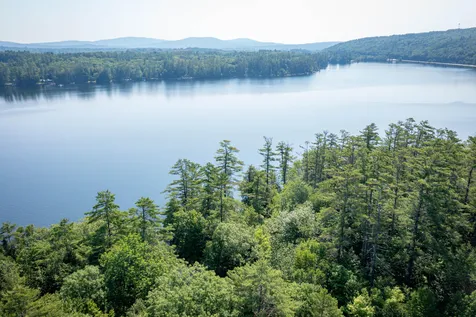 82 Shore Lane Norway ME 04268