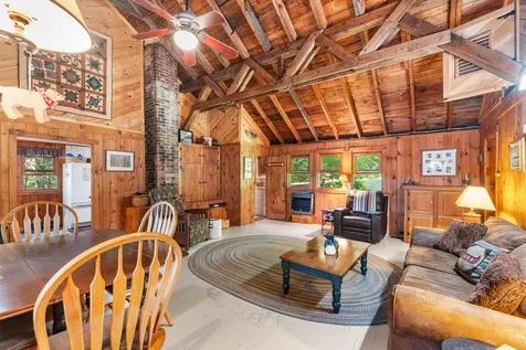 82 Shore Lane Norway ME 04268