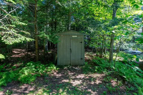 82 Shore Lane Norway ME 04268