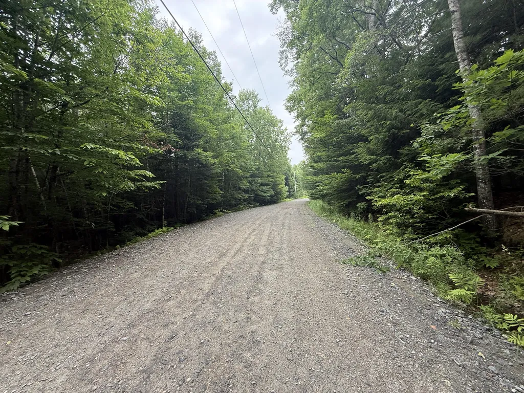 R1 L10a Hovey Road Farmington ME 04938