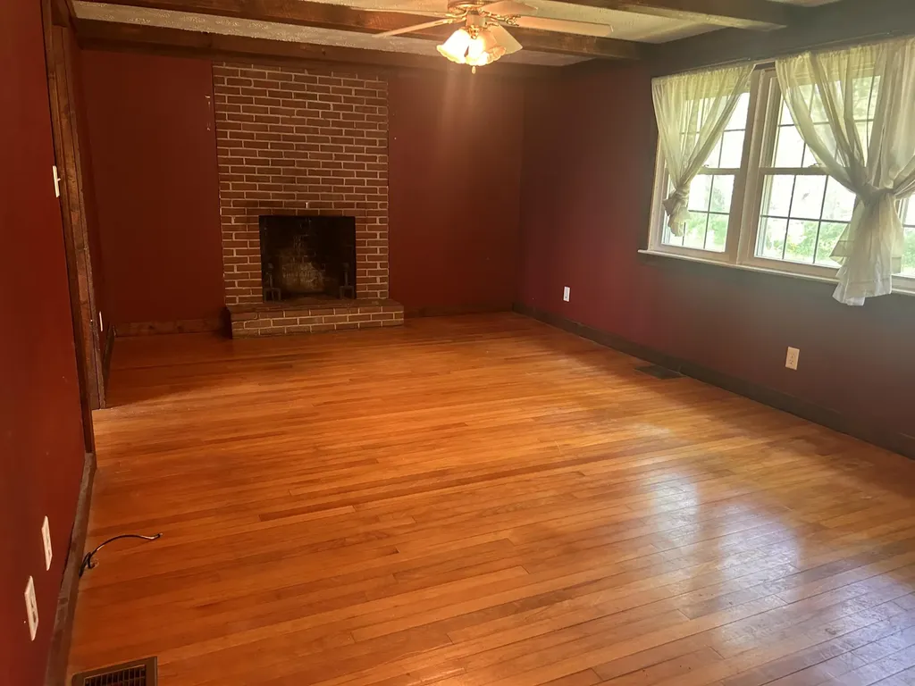 354 Brown Road Pownal ME 04069