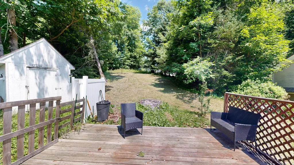 403 Summer Street Auburn ME 04210