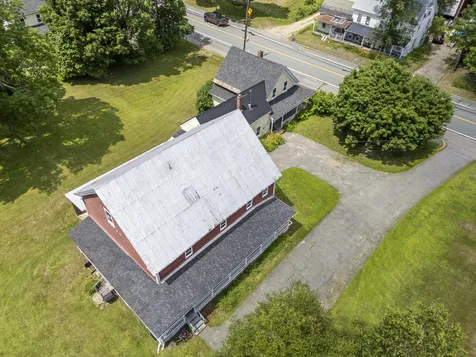 1373 U.s. 2 Rumford ME 04276
