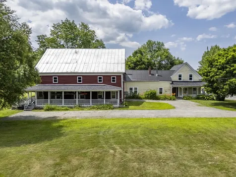 1373 U.s. 2 Rumford ME 04276