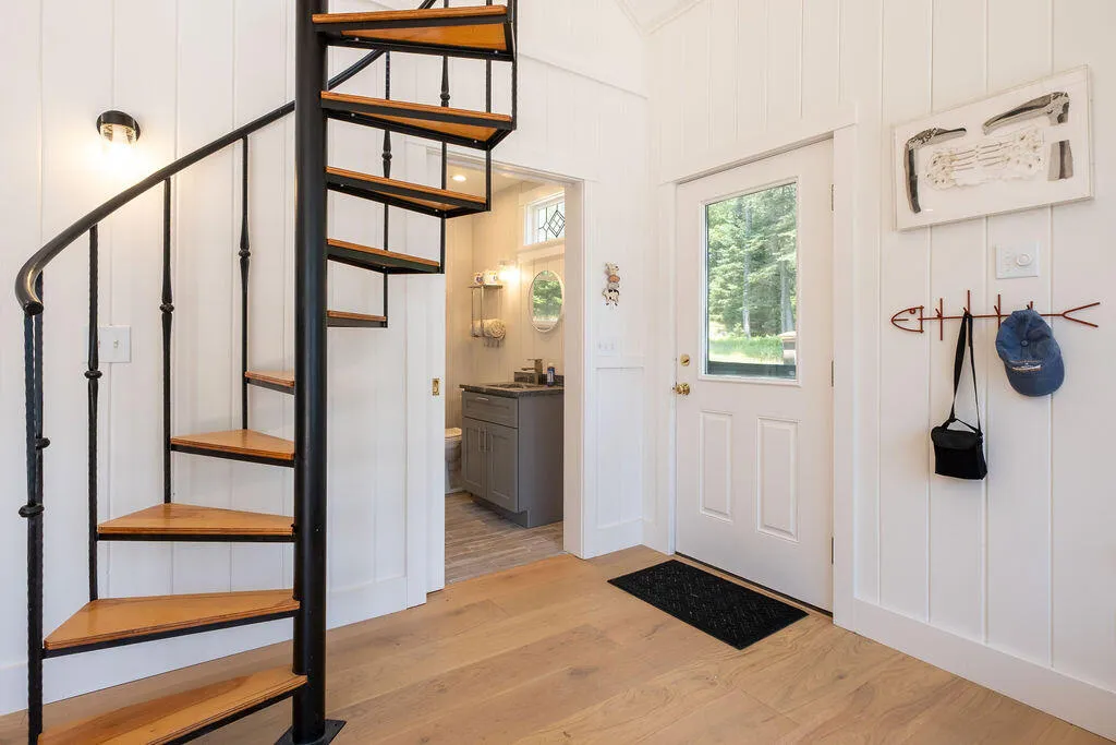 687 Sunshine Road Deer Isle ME 04627