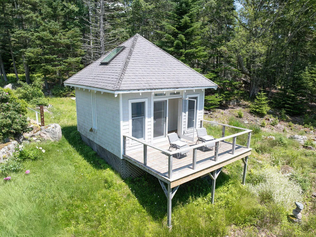 687 Sunshine Road Deer Isle ME 04627