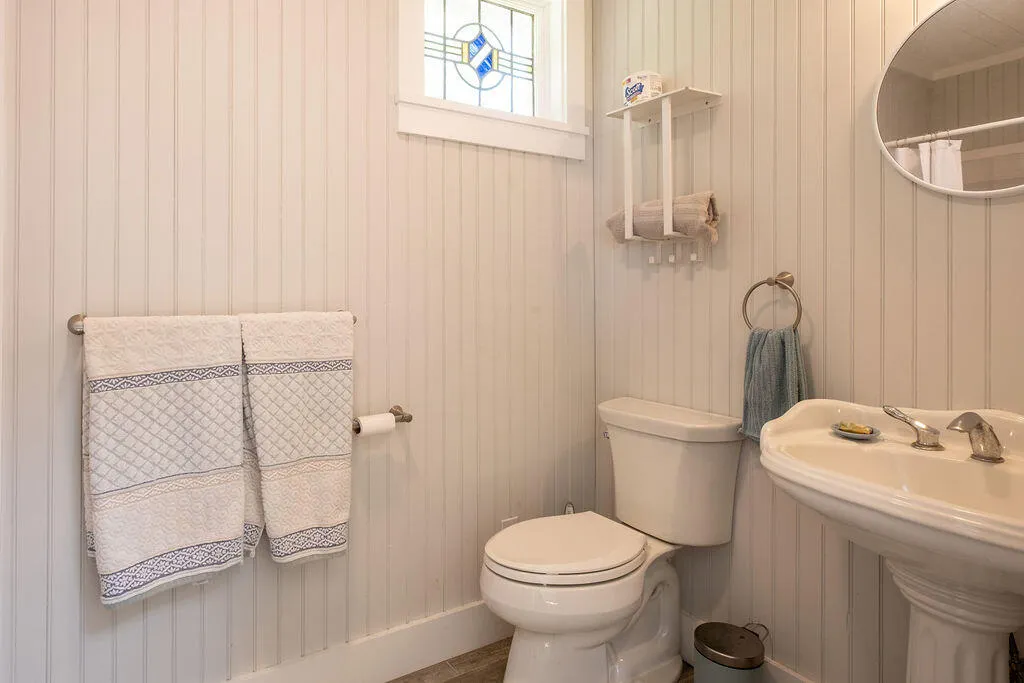 687 Sunshine Road Deer Isle ME 04627