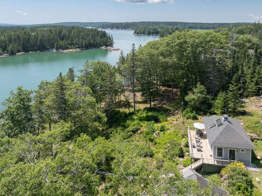 687 Sunshine Road Deer Isle ME 04627