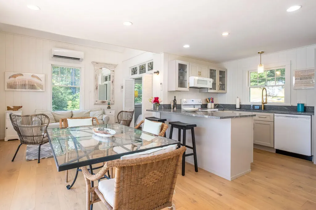 687 Sunshine Road Deer Isle ME 04627