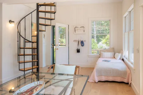 687 Sunshine Road Deer Isle ME 04627