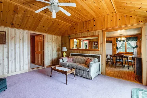 35 5th Avenue Lincolnville ME 04849