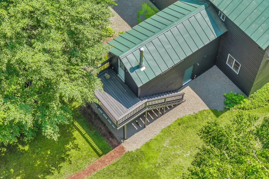 37 Loon Drive Newport ME 04953
