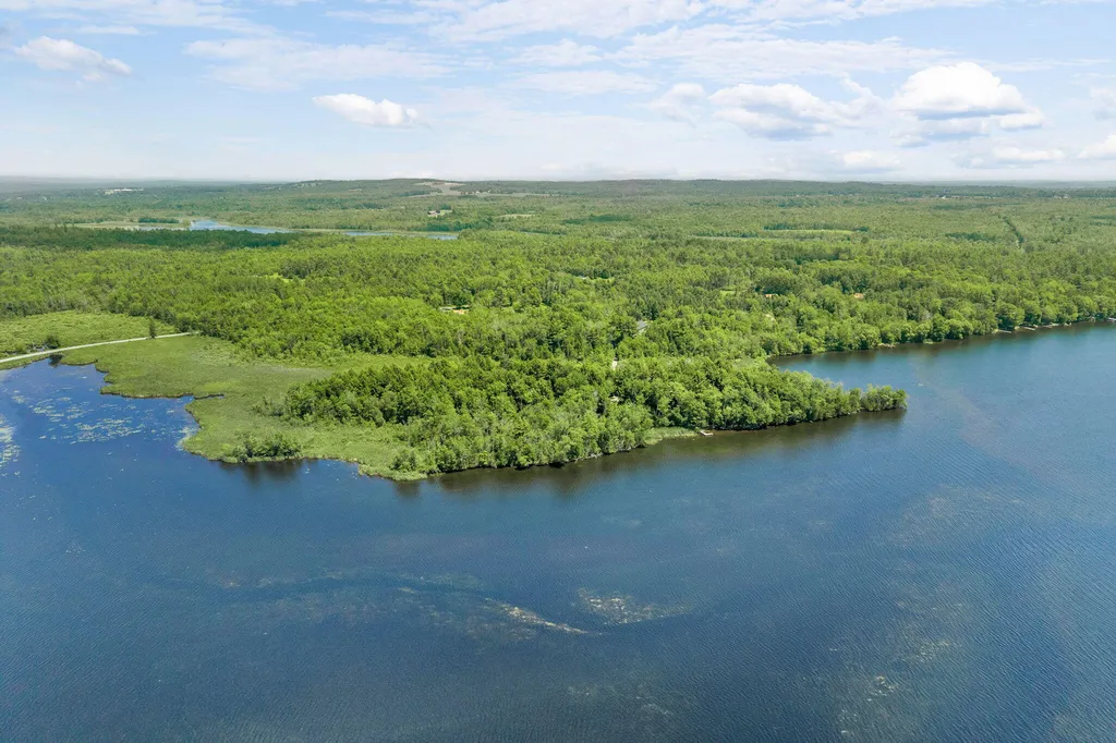 37 Loon Drive Newport ME 04953