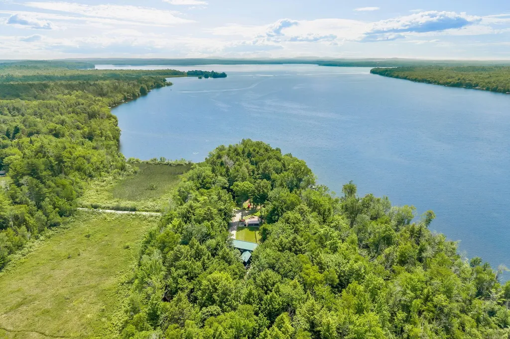 37 Loon Drive Newport ME 04953