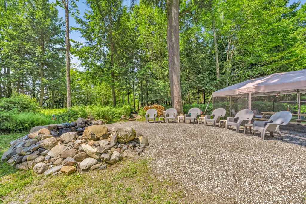 37 Loon Drive Newport ME 04953