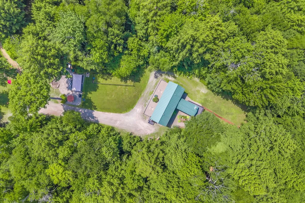 37 Loon Drive Newport ME 04953
