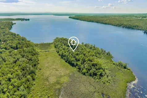 37 Loon Drive Newport ME 04953