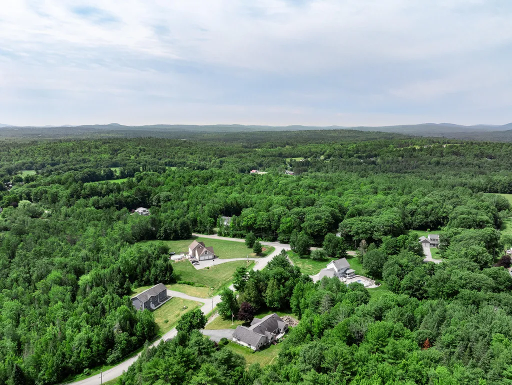 15 Stetson Drive Hampden ME 04444