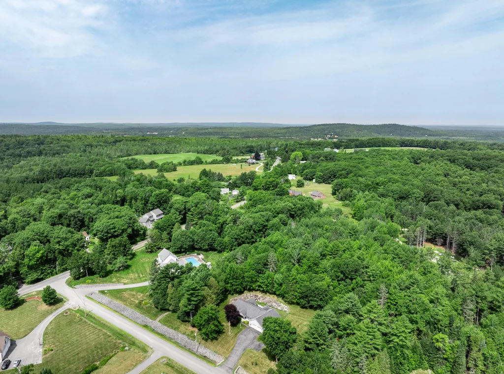 15 Stetson Drive Hampden ME 04444