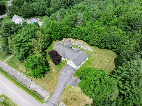 15 Stetson Drive Hampden ME 04444
