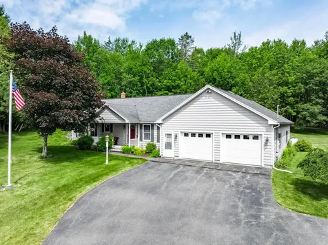 15 Stetson Drive Hampden ME 04444