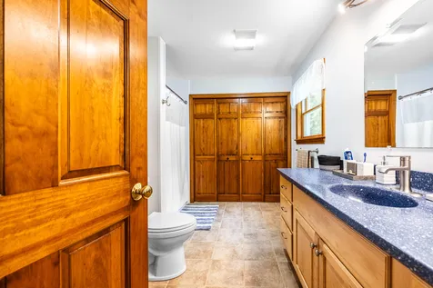 15 Stetson Drive Hampden ME 04444