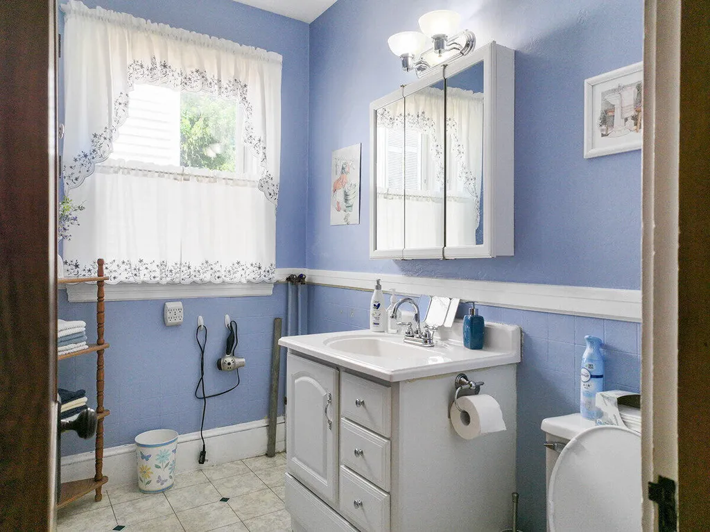 5 Payne Street Lewiston ME 04240