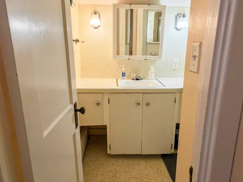 5 Payne Street Lewiston ME 04240
