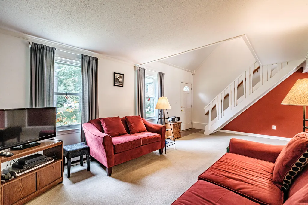 13 Hawthorn Circle Scarborough ME 04074