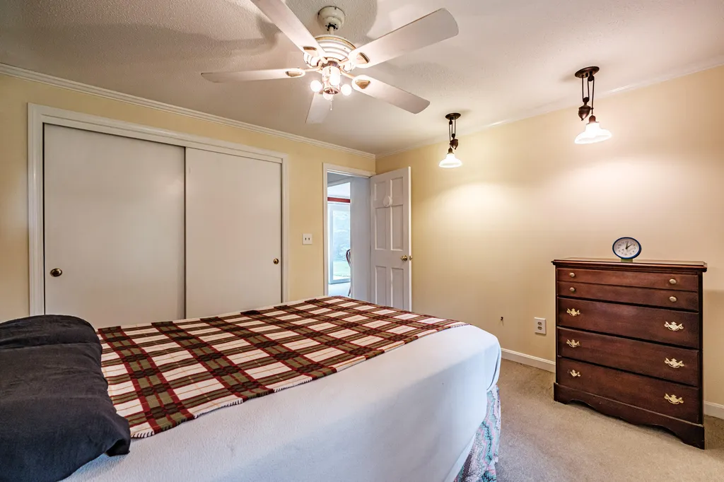 13 Hawthorn Circle Scarborough ME 04074