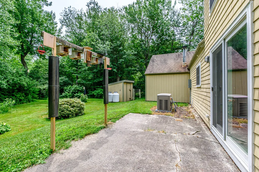 13 Hawthorn Circle Scarborough ME 04074
