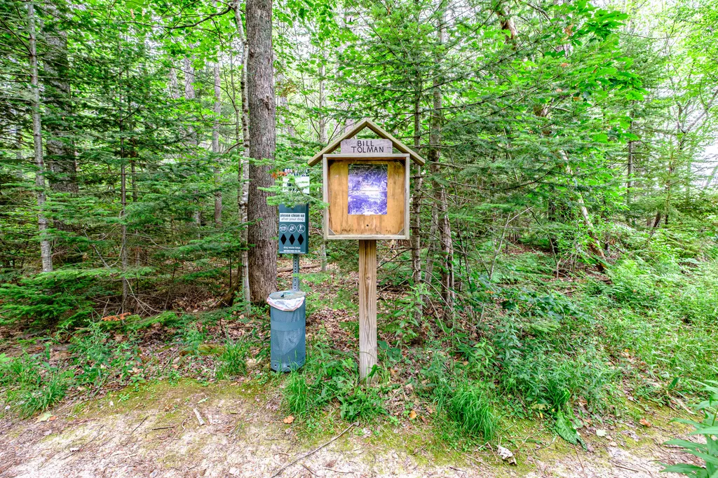 13 Hawthorn Circle Scarborough ME 04074