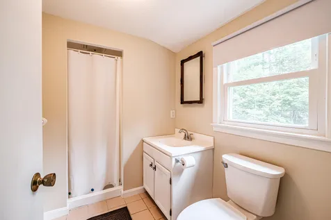 13 Hawthorn Circle Scarborough ME 04074