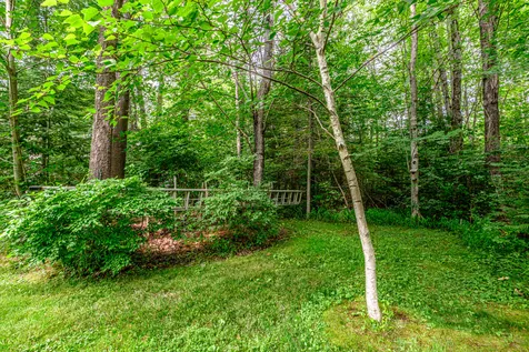 13 Hawthorn Circle Scarborough ME 04074
