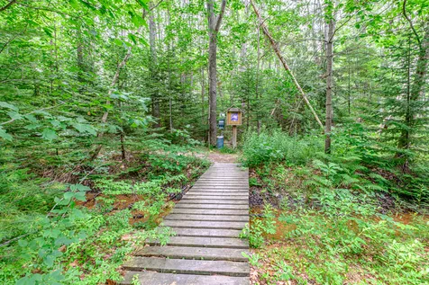 13 Hawthorn Circle Scarborough ME 04074