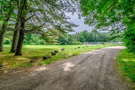 13 Hawthorn Circle Scarborough ME 04074