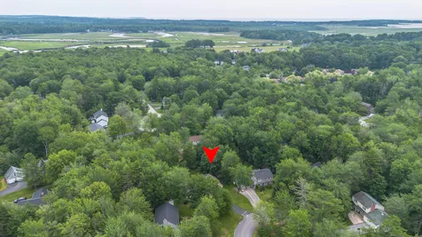 13 Hawthorn Circle Scarborough ME 04074