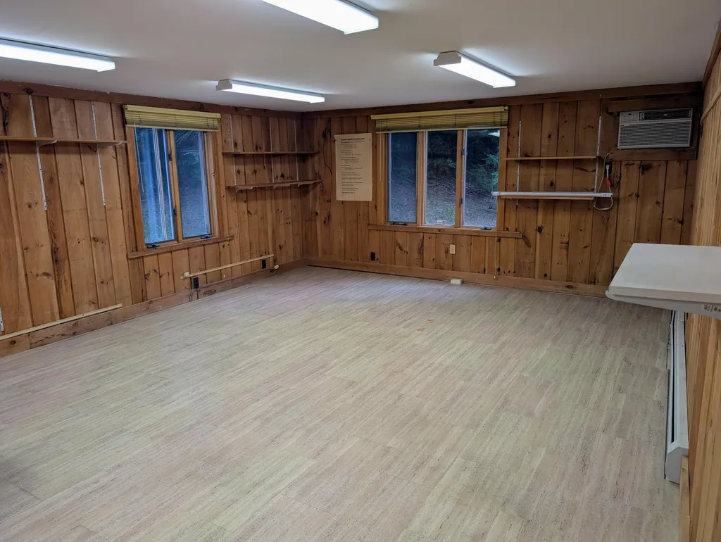 187 Wilton Road Farmington ME 04938