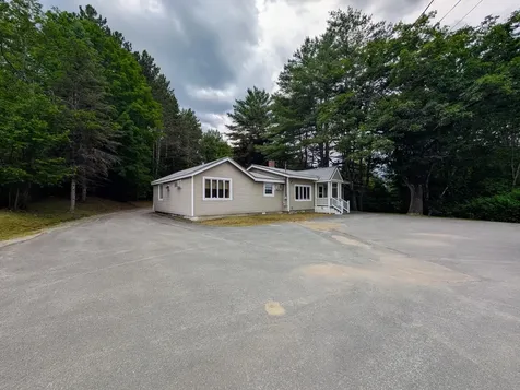 187 Wilton Road Farmington ME 04938