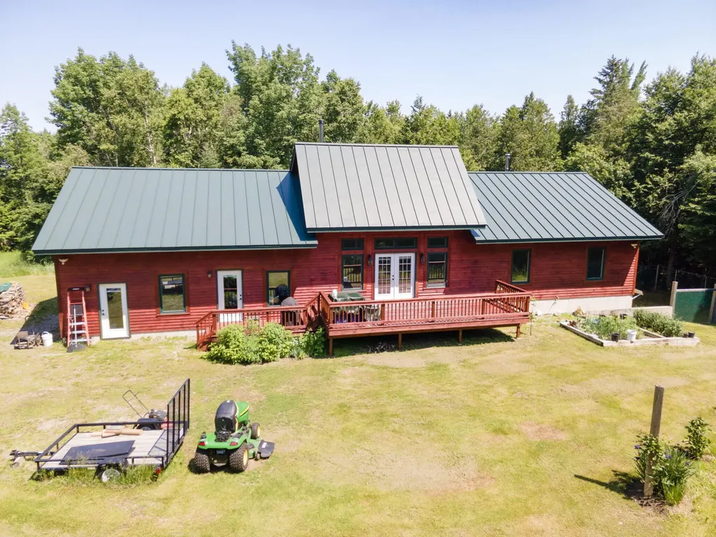 1097 Main Street Springfield ME 04487