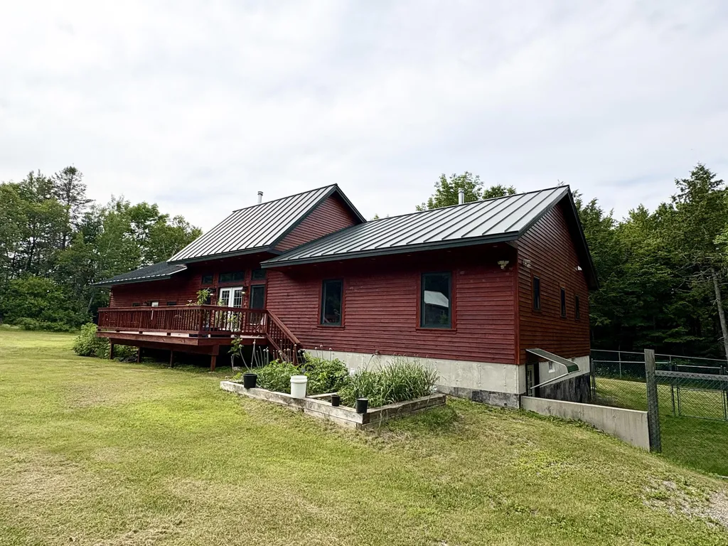1097 Main Street Springfield ME 04487