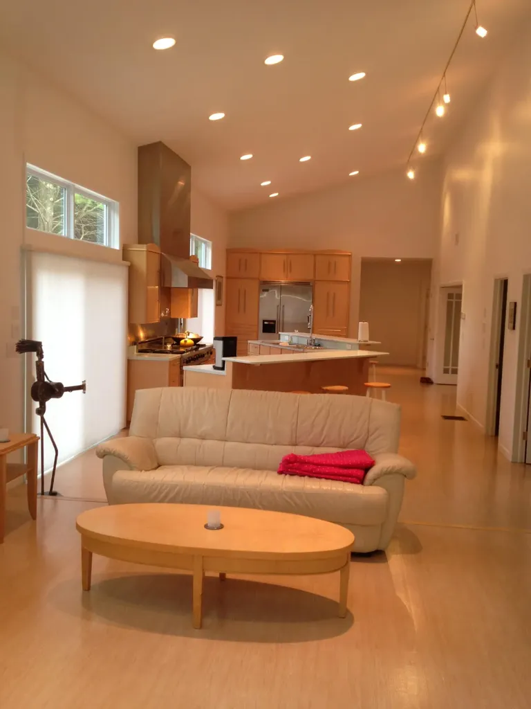 88 Baker Road Freeport ME 04032