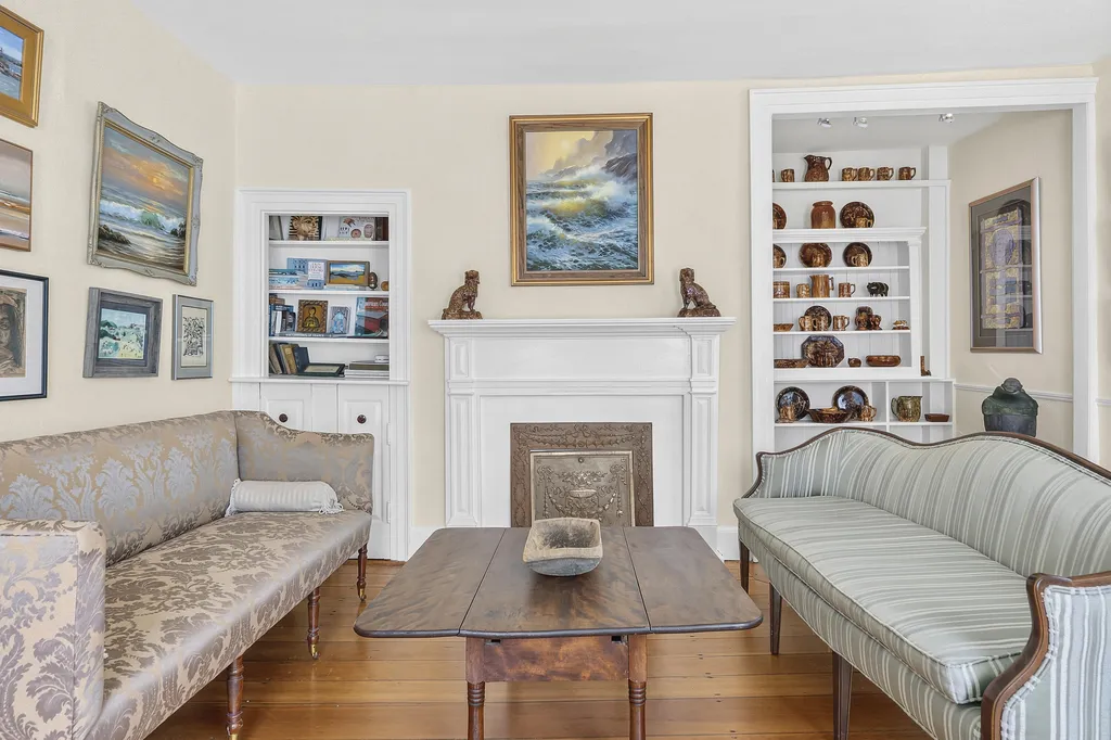 54 Federal Street Wiscasset ME 04578