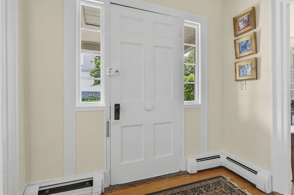 54 Federal Street Wiscasset ME 04578